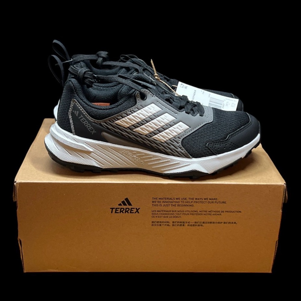 Size 5.5 - Adidas Tracefinder Trail Black Dash‎ Grey W